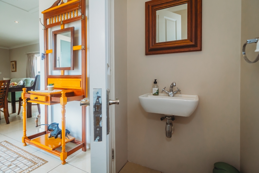 3 Bedroom Property for Sale in Eden Western Cape